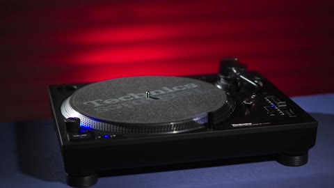 Technics SL1210 MK7