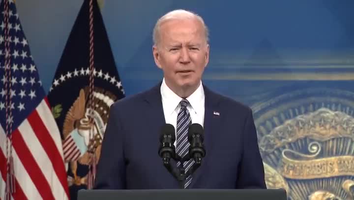 Biden: "The problem we're facing with gas prices has two roots. First, the pandemic ... The second root is Vladimir Putin"