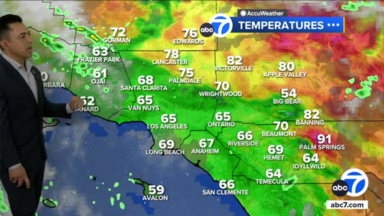 SoCal temps over weekend to stay warm and humid, with chance of thunderstorms