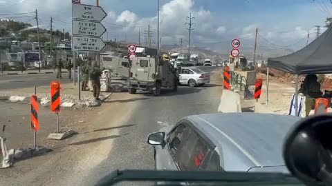 The funny guys from Tzahal decided to move an abandoned car.