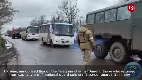 Ukraine released 130 soldiers from captivity - footages of exchange of prisoners