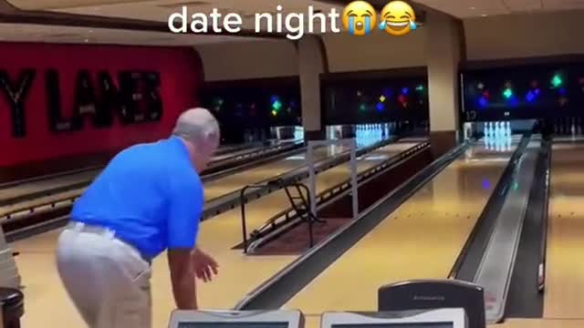 Popswaslockedin#dad#funny#bowling#family