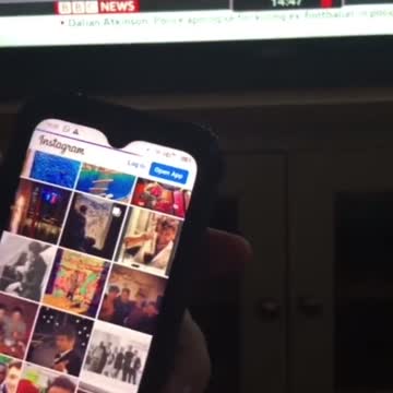 U.K - Paying actors to pretend they are sick in the hospital with Covid