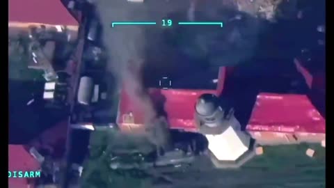 Famous Snake Island - a 9A330/9A331 Tor surface-to-air missile TLAR was destroyed by an UA Bayraktar