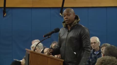 Comedian Dave Chappelle addresses Village of Yellow Springs council meeting