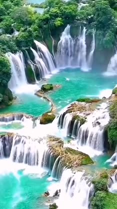 Amazing water flow in United States