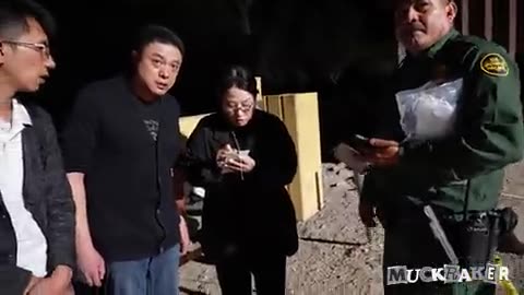 Illegal aliens are being let into the United States without presenting any form of identification.