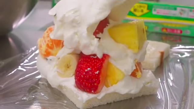 Japanese Mango Pineapple Cream Bread