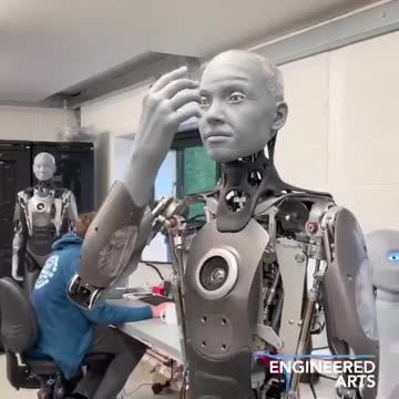 "Humanoid Robot" by Engineered Arts set to make debut at CES 2022.