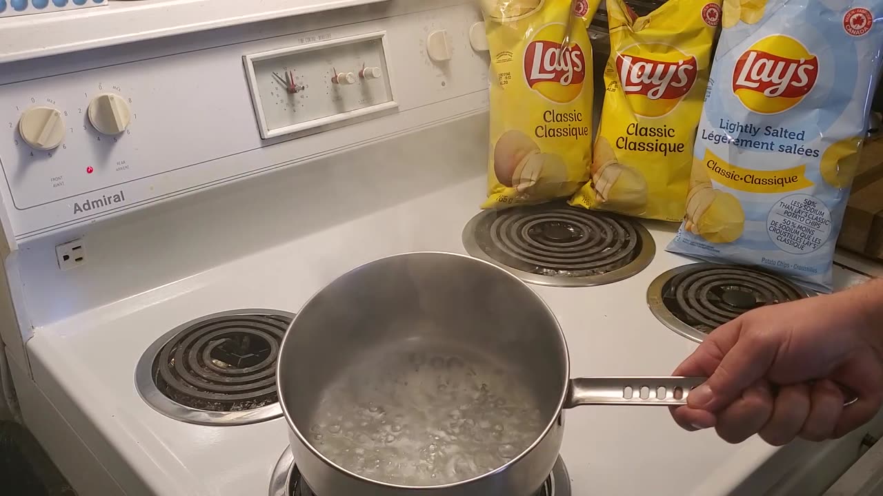 Lays Mashed Potato Chip Challenge