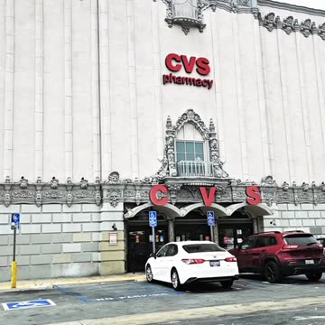 👑✨️ WOAH 👀👀👀👀