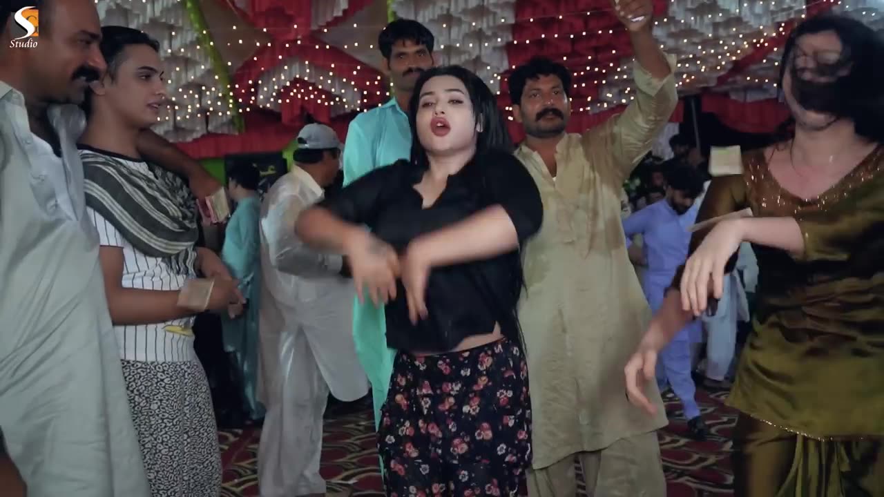 Rimal Ali shah dance