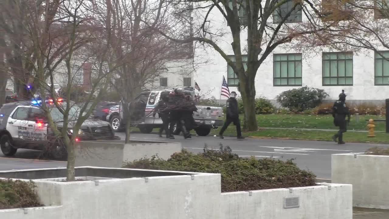 LIVE: Chaos In Salem Oregon As AntiFa Disrupts Freedom Rally And Police Write Reports