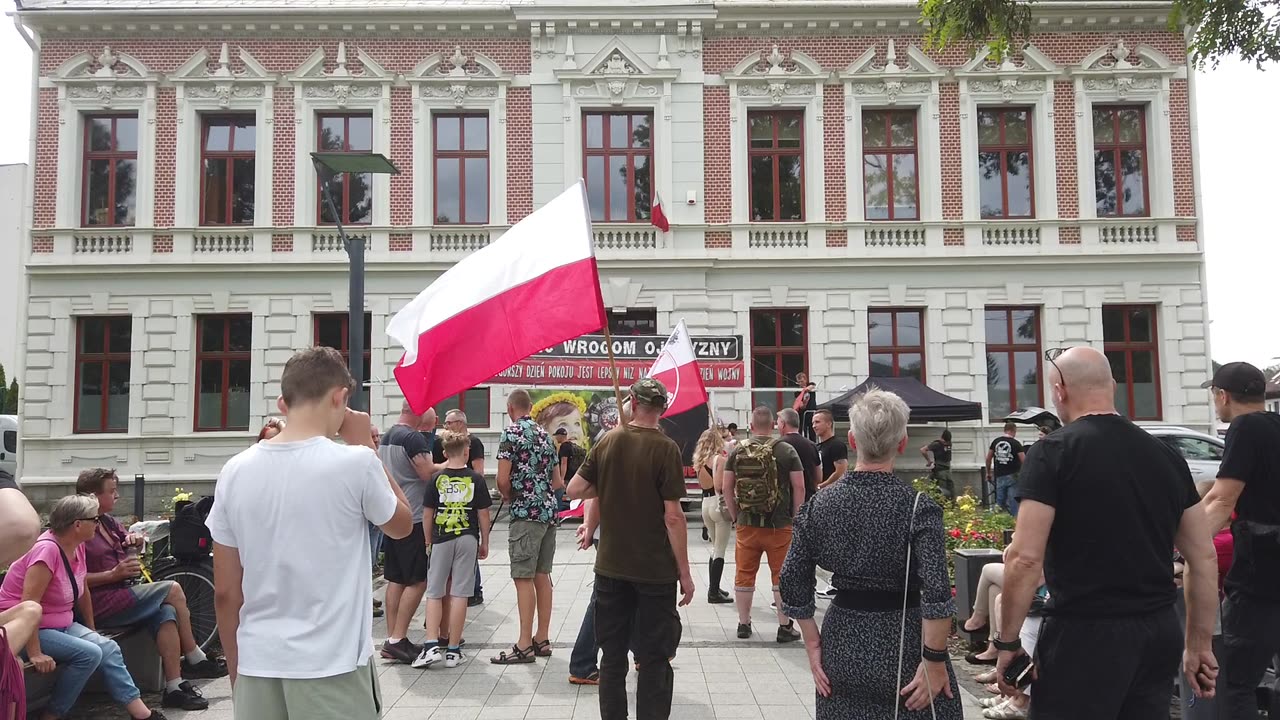 PROPOLSKI wiec antywojenny Ustroń (1)