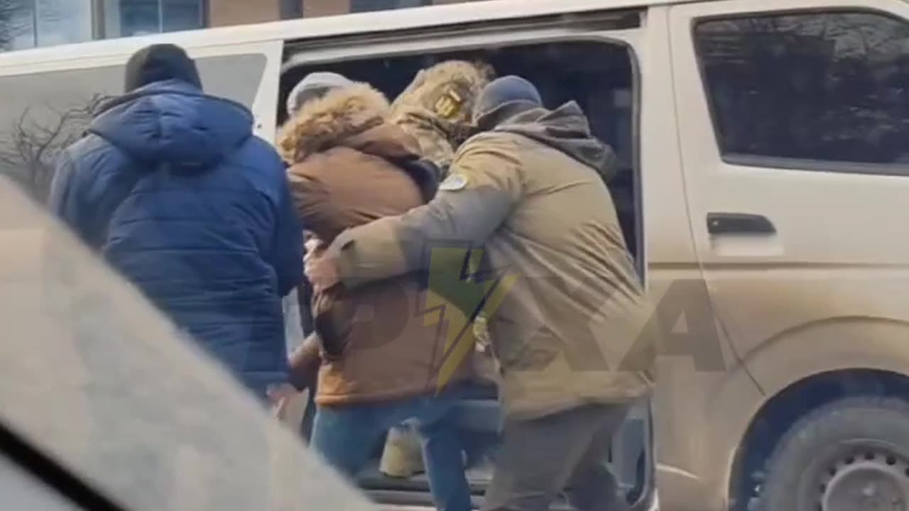 Ukrainian in Kharkiv Gets Forcibly Mobilized