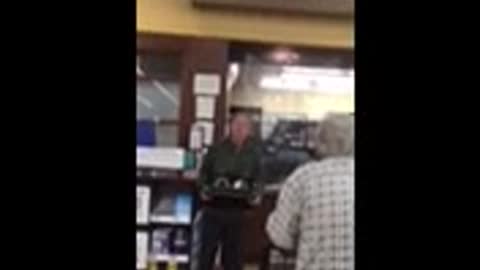 Pharmacy Manager Quits: "I've Seen Customers Die"