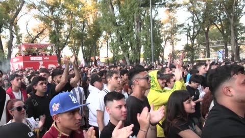 De la plaza al estadio: la generación de músicos argentinos que pisa fuerte | AFP