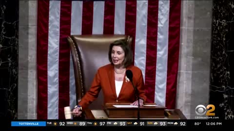 Pelosi touches down in Taiwan