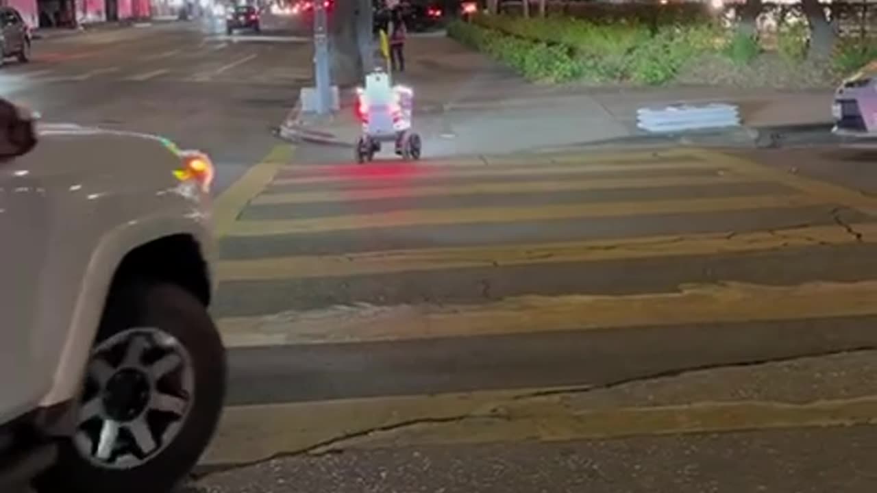 Dam robots "THE JETSONS"