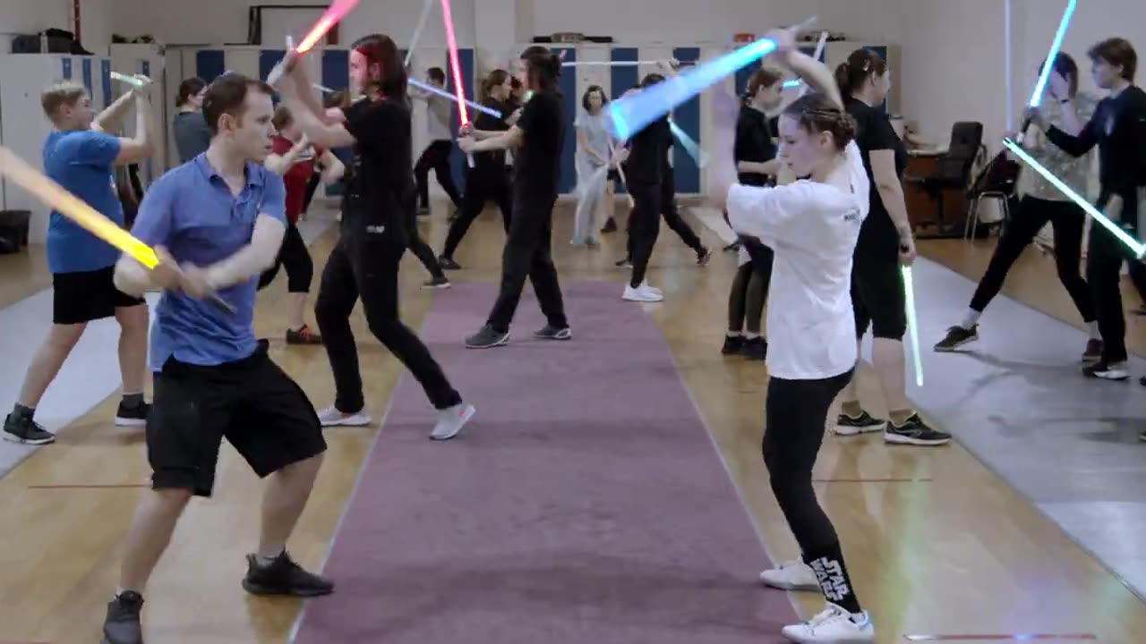 Young Jedi on lightsaber training - School of Saberfighting