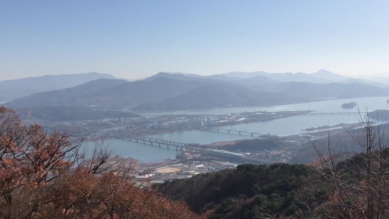 두물머리가 내려다 보이는 수종사, Temple & River view