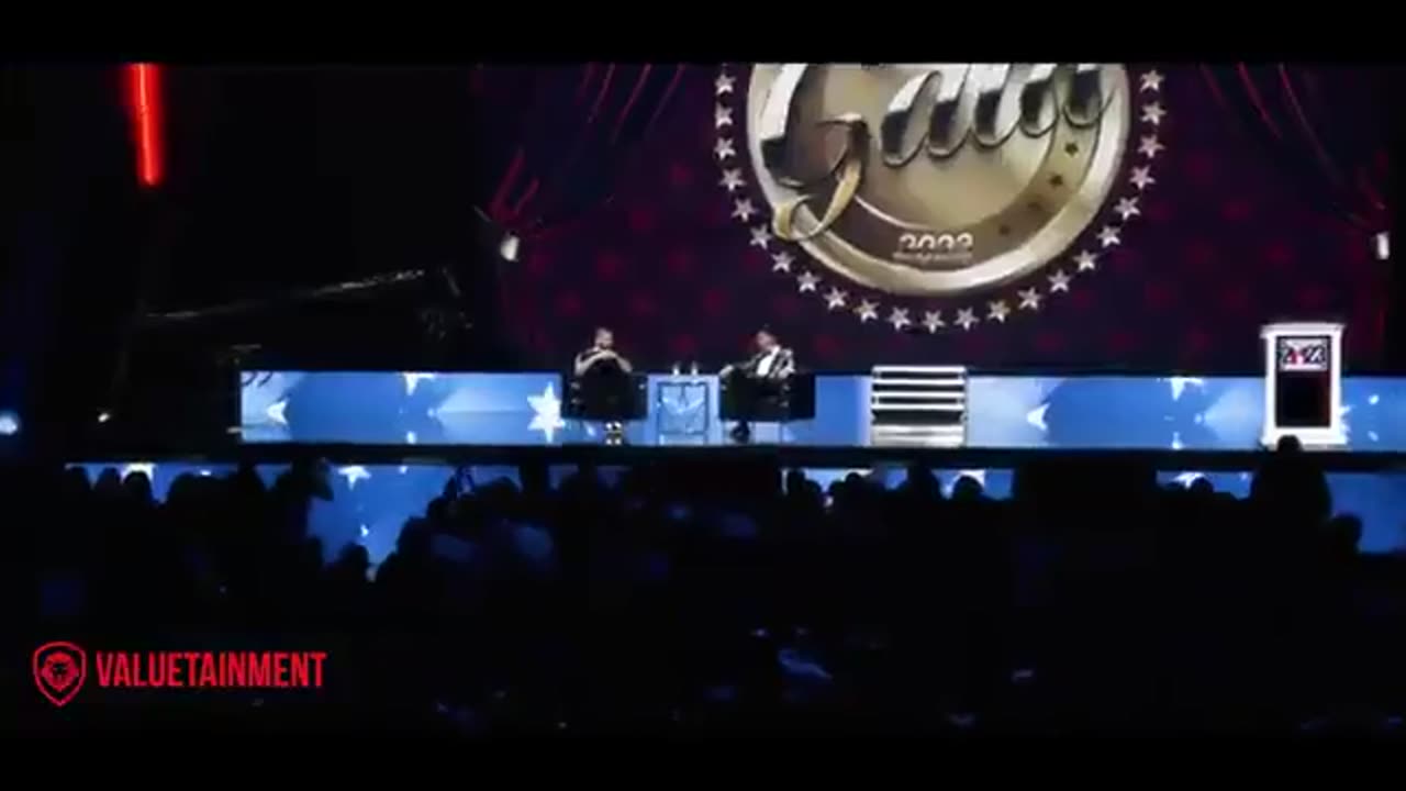 UFC Legend Leaves Crowd In Stitches With Response To Gender Question (VIDEO)