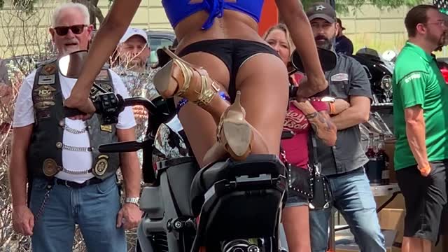 Hot girls in Bikinis shakin booty at the Harley Shop Part 1