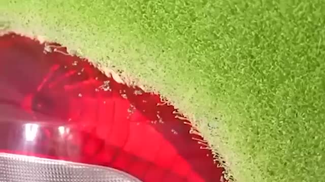Ali, a netizen, opened his mind and made a real turf car. The turning back rate