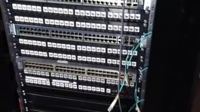 cisco switches catalyst 4948 configuration trunk & vlan