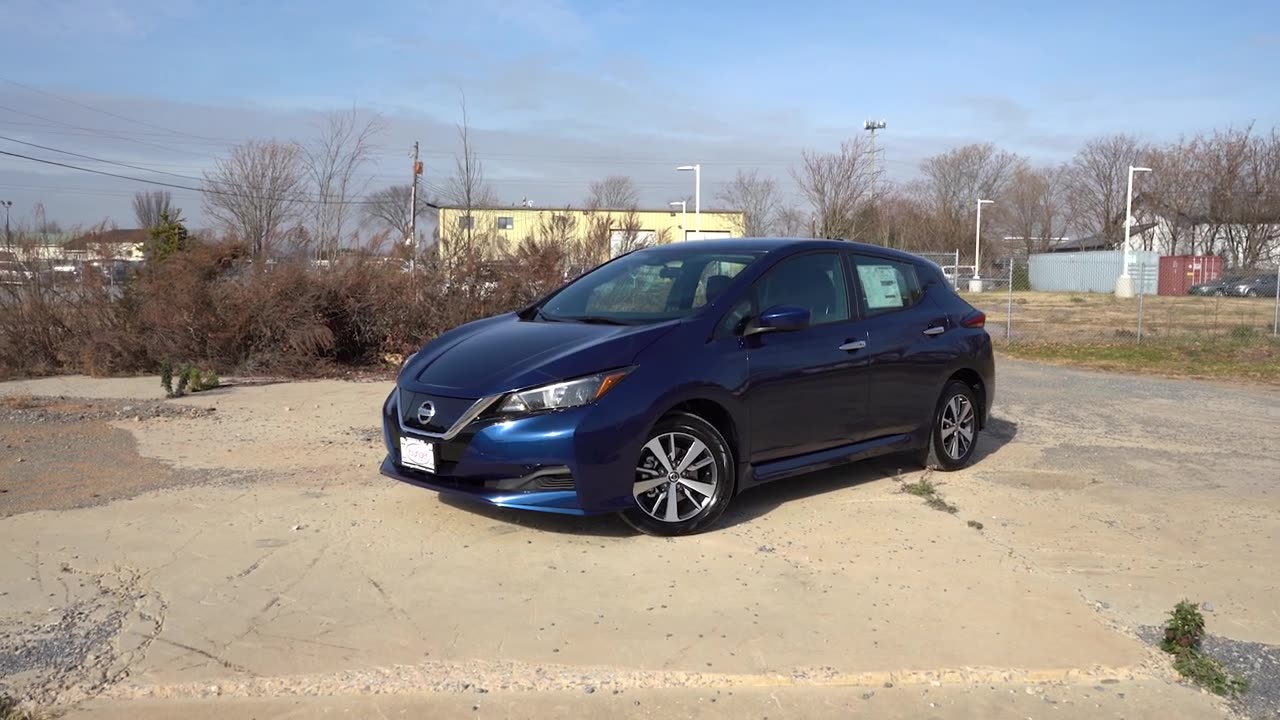 2022 Nissan Leaf Review | The Cheapest Electric Car!