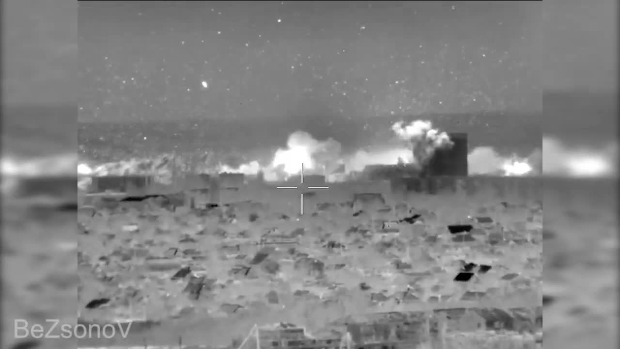 Night-time shelling of Ukrainian positions by Russian artillery