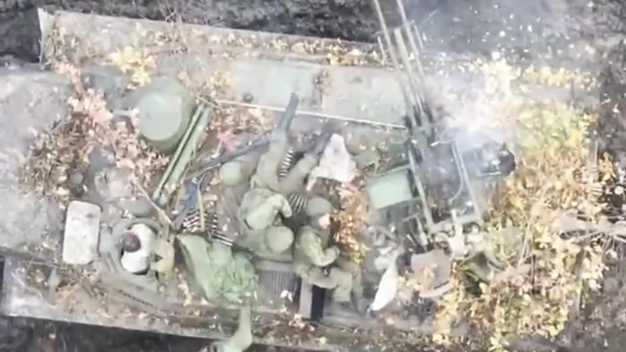 🛰️ Ukraine Russia War | Ukrainian Drone Strikes Russian MT-LB with Infantry | RCF