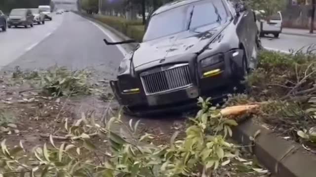 Rolls Royce Car Accident Sad Moment 💔