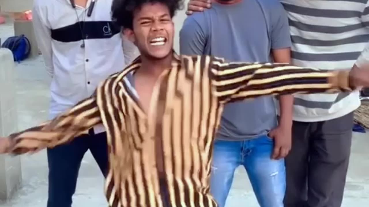 Funny Video part-17 #funnyvideo #comedyvideo #shorts #surajroxfun #viralshorts #trending