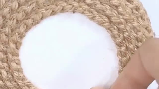 A simple cup cover is ready