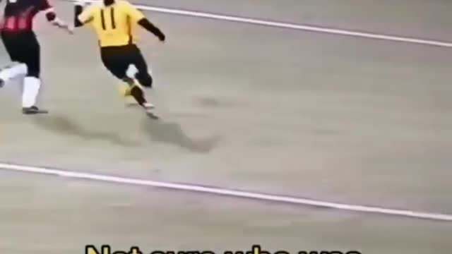 Funny Videos : Who is attacker and defender... 😂😂
