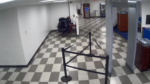 6135RHOBG3G3L8ScreeningArea8_2021-01-06_02h40min01s073ms.mp4