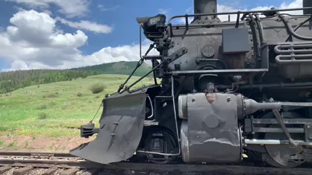 Cumbres & Toltec Train 5 minute warning