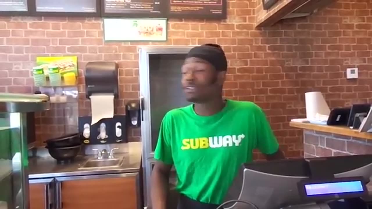 Karens fighting at Subway for 33 minutes straight