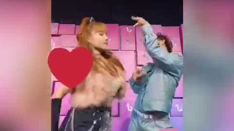 Pretty lady video dance in TikTok