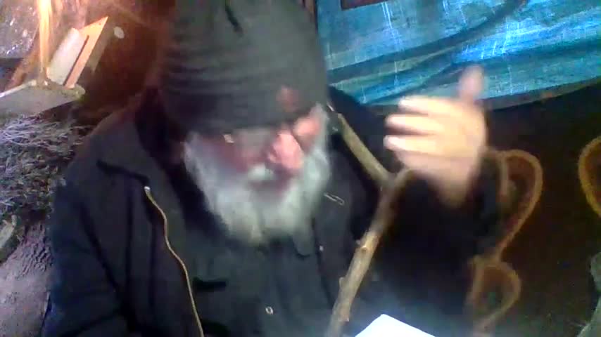 Κρυμενος ασκητης μας μιλαει για πνευματικα επικαιρα θεματα περι ψευδοιων,εμβολια-βιοτσιπ!