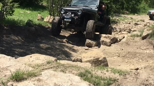 Jeep TJ long boulder field climb Tuttle ORV