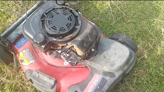 Troy Built push mower, it's Alive.