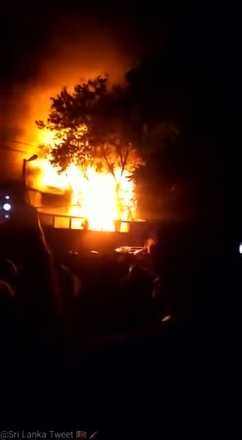 Y ASÍ QUEDÓ LA CASITA DEL PRESIMIENTE DE SRI LANKA