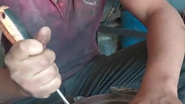 The effect of increasing scratches on the clutch is