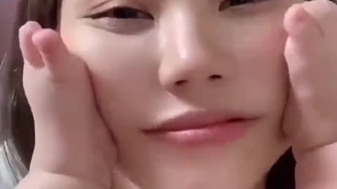It's so funny, this little kid's video makes you sure to be happy and happy