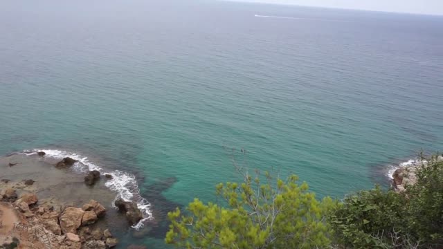 The sea in beautiful colors