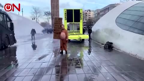 Wasserwerfer Holland