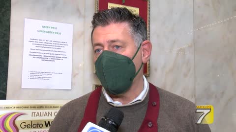 Gelateria Baroncini di Firenze non chiede GP e non fa discriminazioni, riempiamola di clienti!
