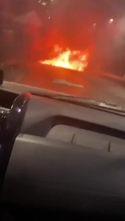 🚨BREAKING: A gas tanker exploded within the Quebrada Blanca tunnel in Colombia